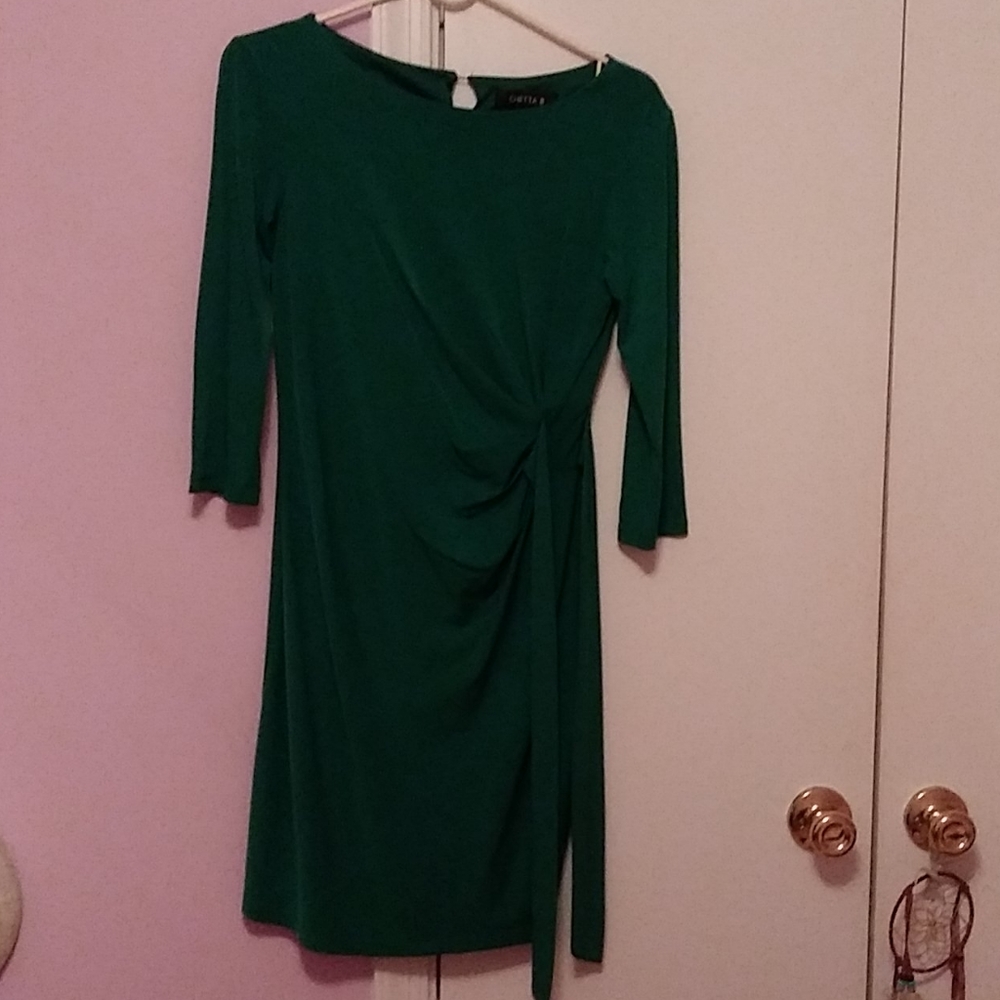 Green fun dress